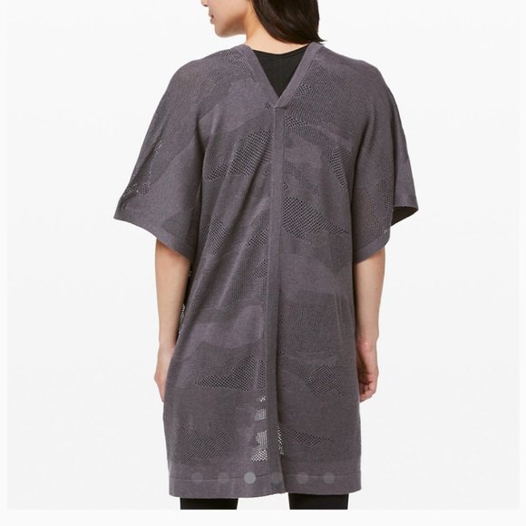 Lululemon Find Your Light Wrap OSFM New with tags - Picture 2 of 8